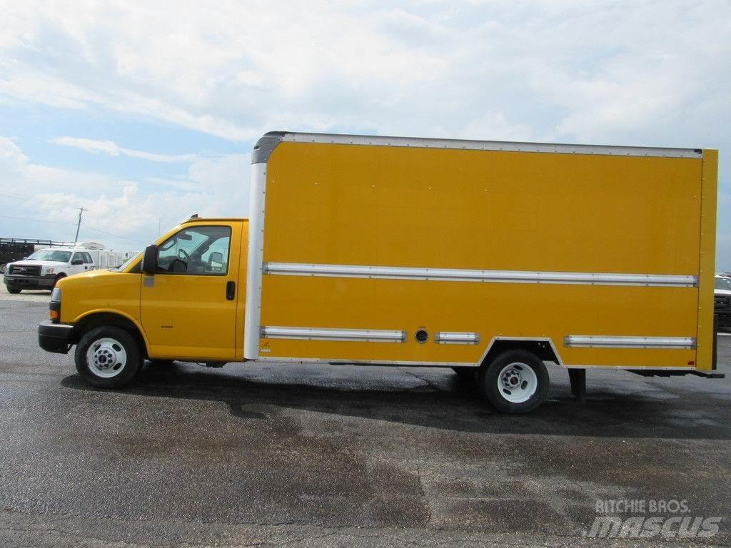 GMC Savana 3500 Kofferaufbau
