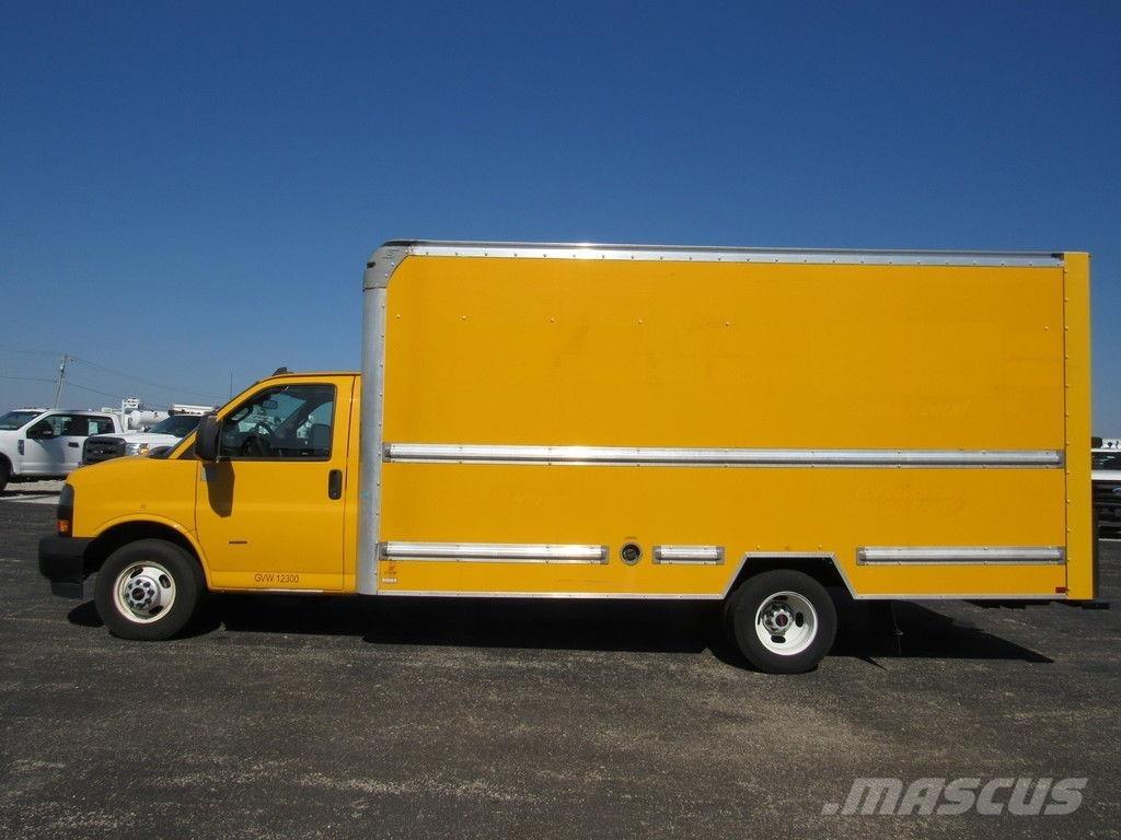 GMC Savana 3500 Kofferaufbau