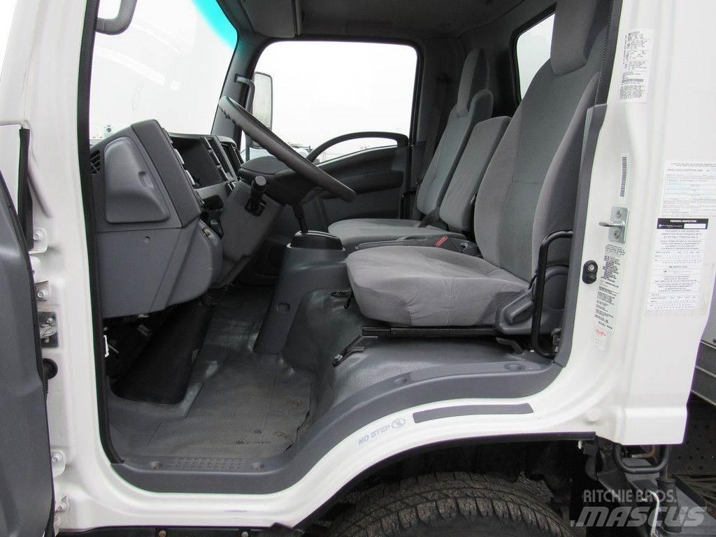 Isuzu NPR Kofferaufbau