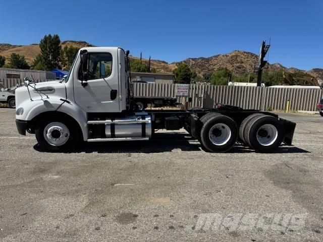 Freightliner M 112 Wechselfahrgestell