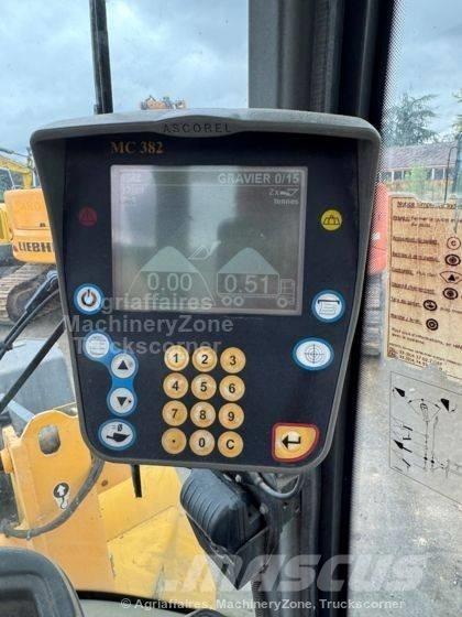 Volvo L 30 B Radlader