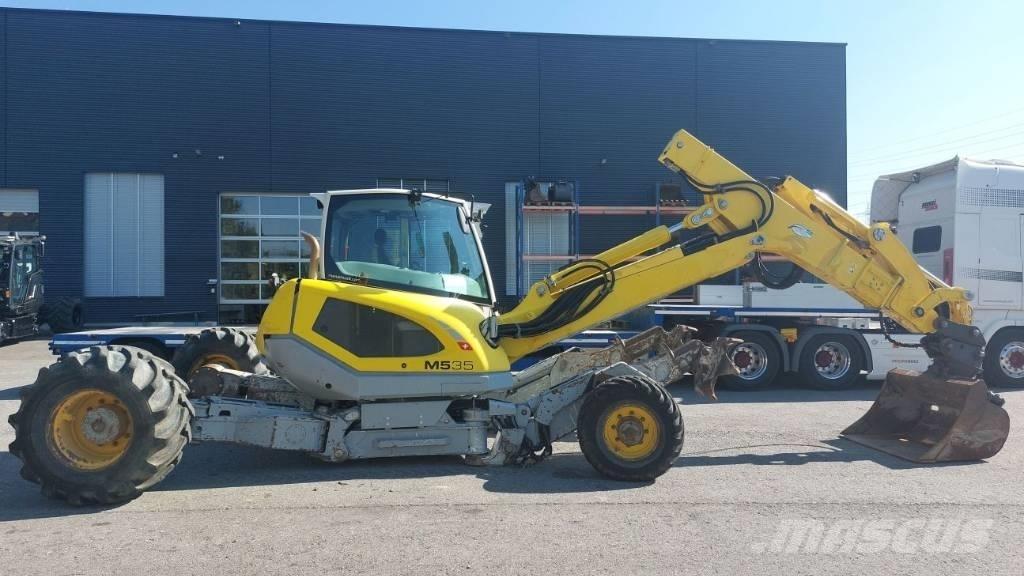 Menzi Muck M535 Mobilbagger
