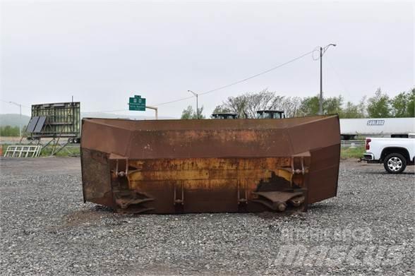 CAT D8N Planierschilder/Scharen