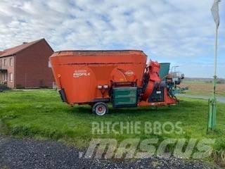 Kuhn Typ 2070 Futtermischwagen