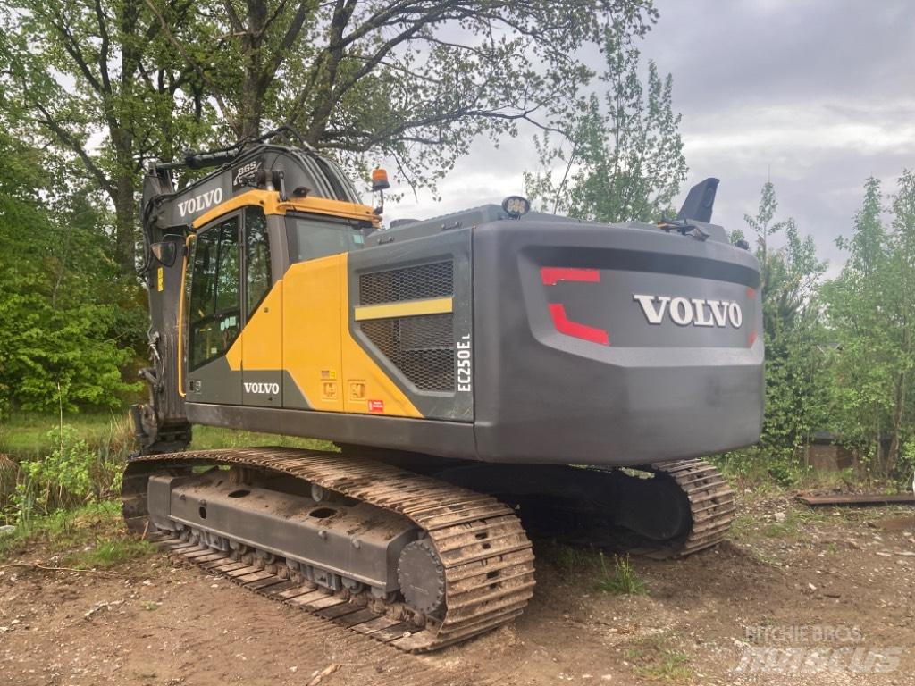 Volvo EC 250 EL Raupenbagger