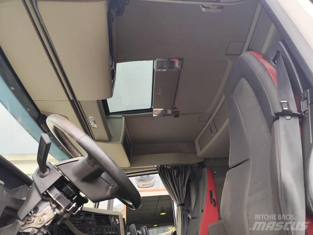 Volvo FH 13 540 Pritschenwagen mit Seilwinde