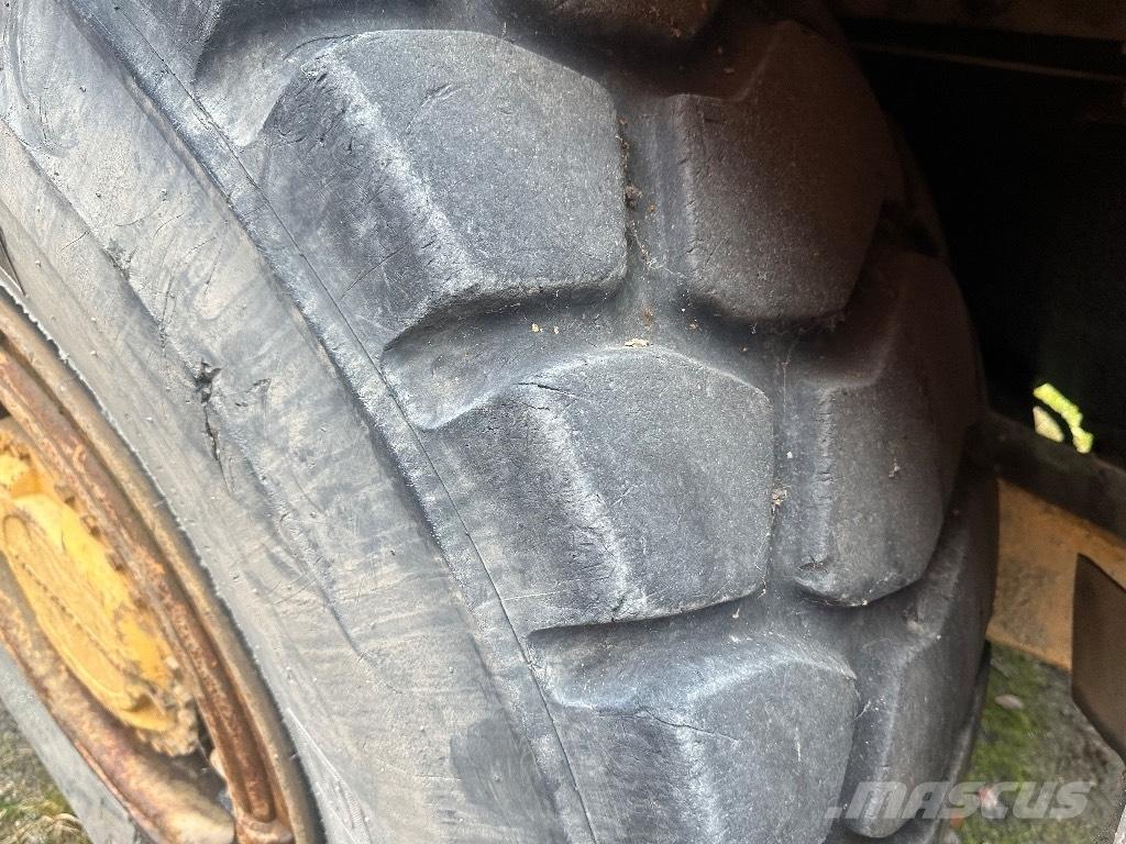 Volvo BM A25 6x6 Dumper - Knickgelenk