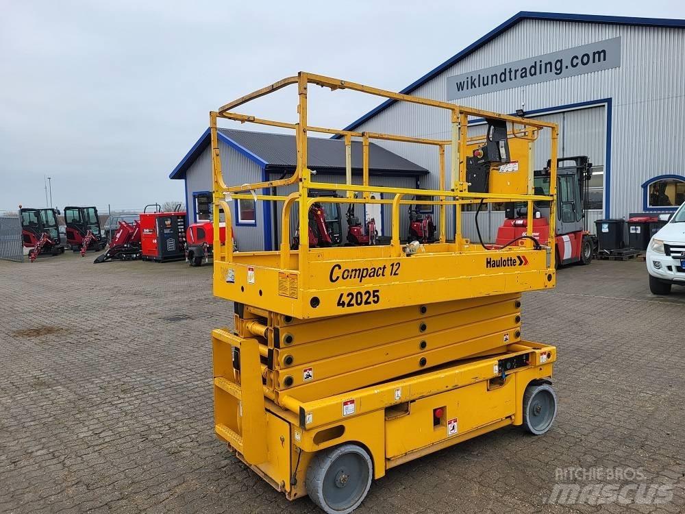 Haulotte Compact 12 Scheren-Arbeitsbühnen
