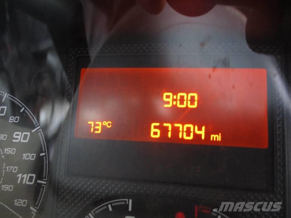 Peugeot Boxer Lieferwagen