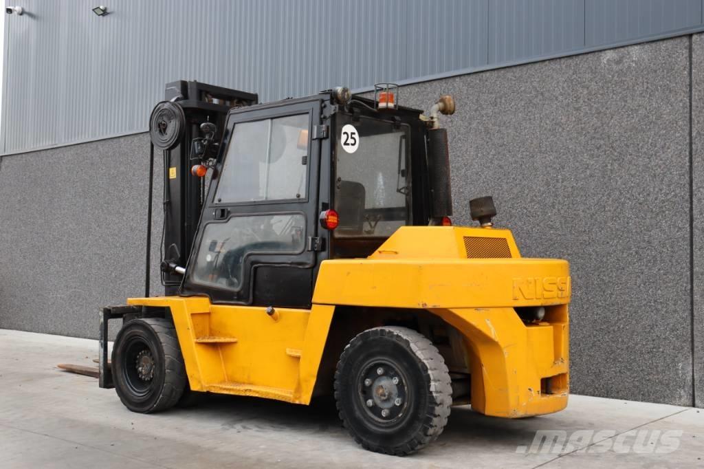 Nissan WF05 H 70 U Diesel heftrucks