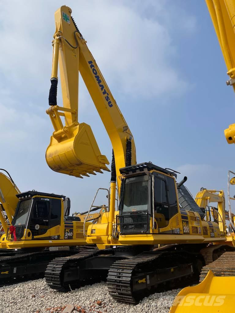 Komatsu PC 200-8 Raupenbagger