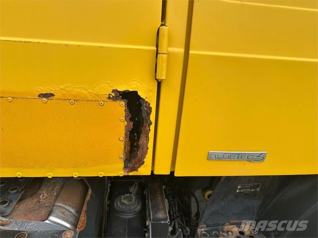 MB Trac U 4000 Traktoren