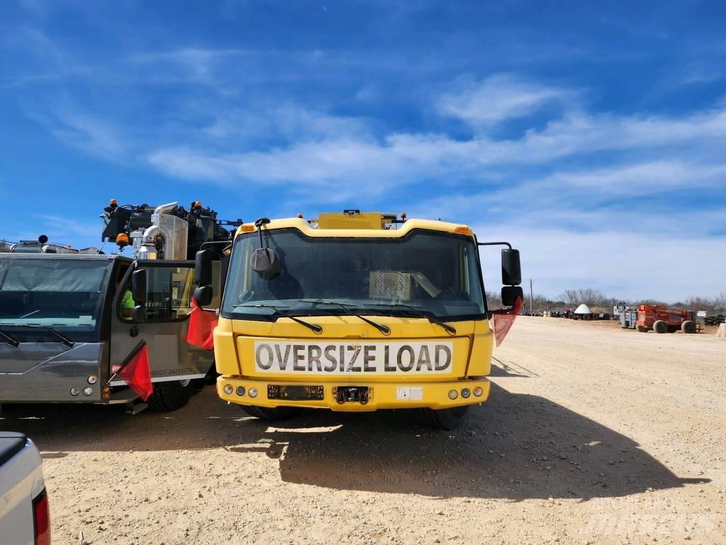 Grove GMK 6400 Kranen voor alle terreinen