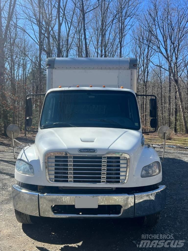 Freightliner M2106 Andere Fahrzeuge