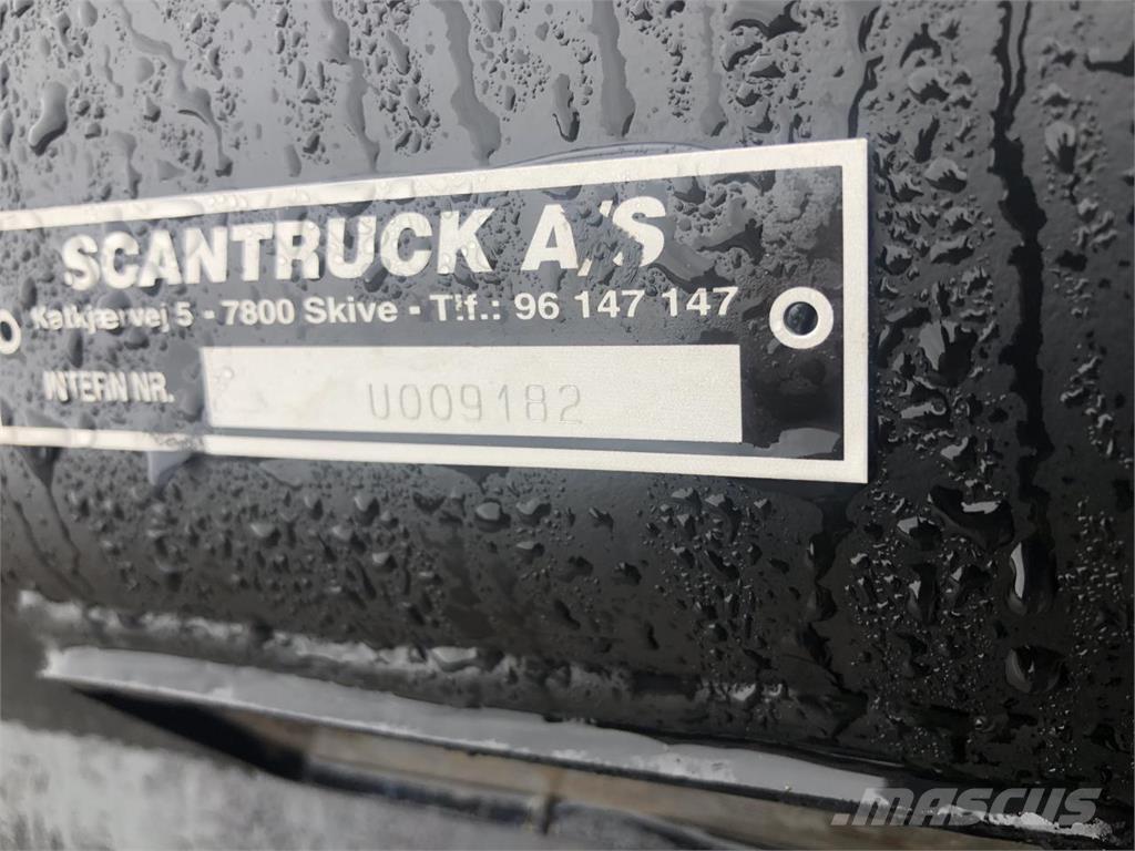 JST Læsseskovl, JST Schaufeln