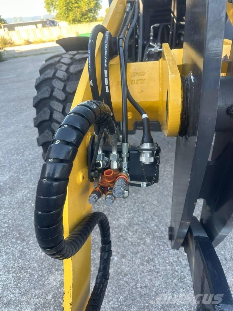 New Holland W 80 C Radlader