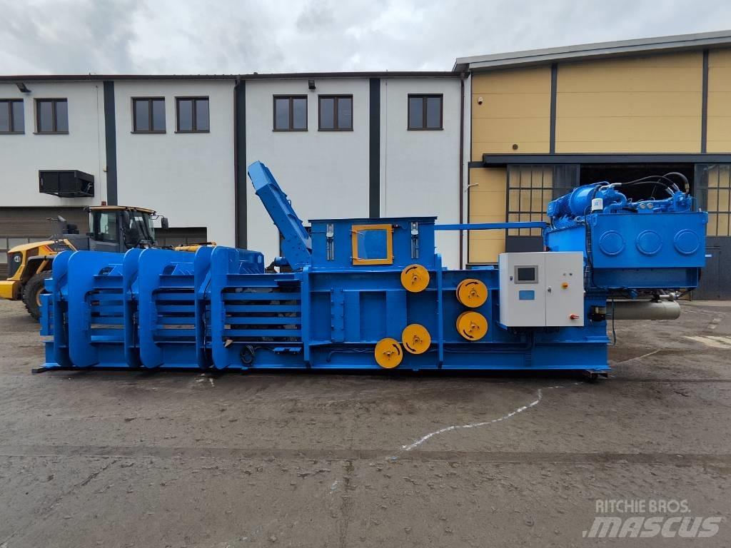 Balemaster EU-523 Arbeitsfahrzeuge