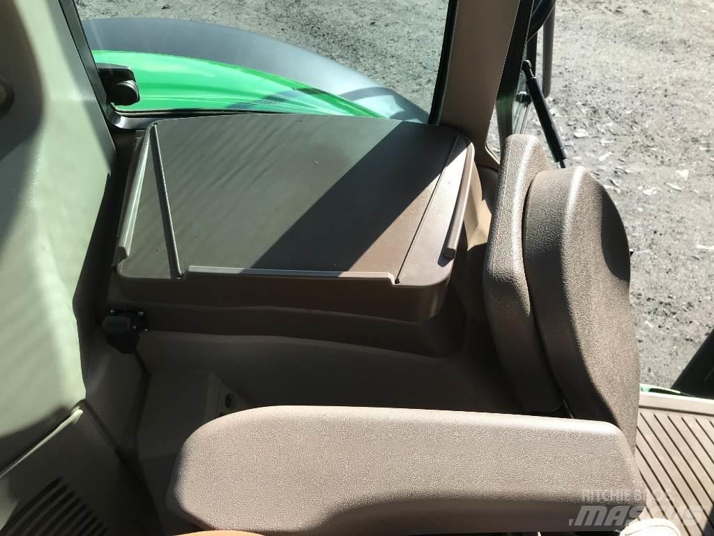 John Deere 6100 M Traktoren