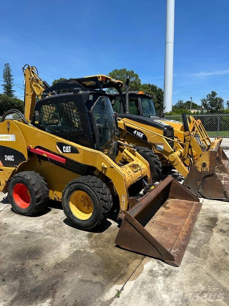 CAT 246C Kompaktlader