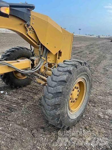 CAT 140M2 Grader