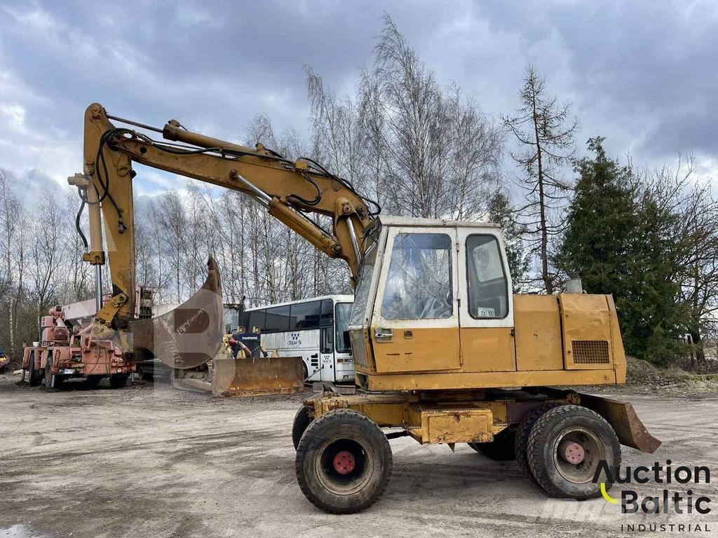 Liebherr A 900 C Mobilbagger
