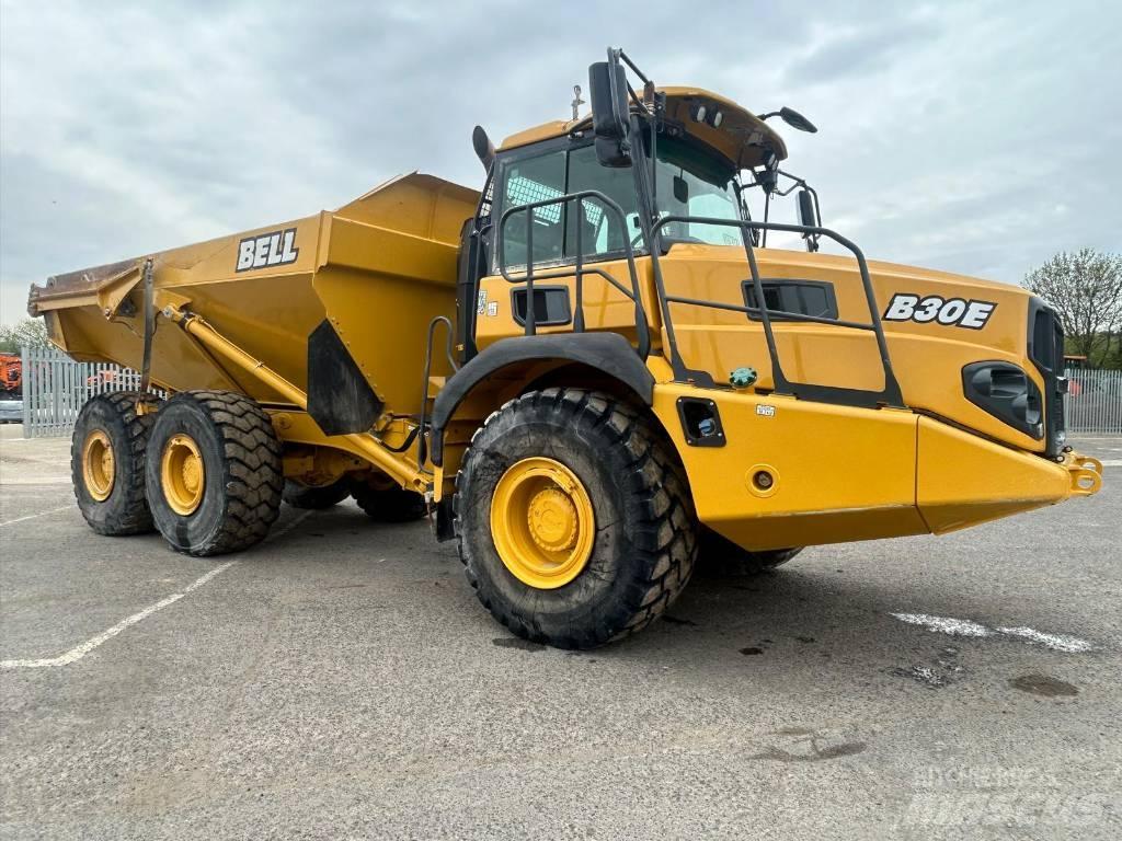 Bell B30E Dumper - Knickgelenk