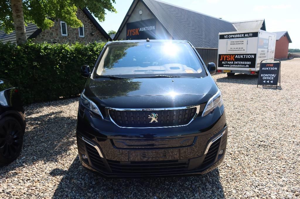 Peugeot E-Traveller PKWs
