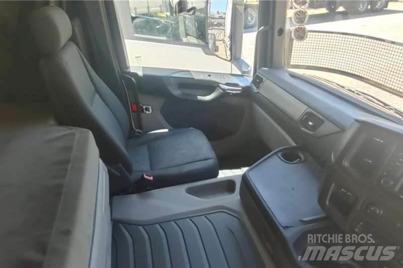 Scania G460 Andere Fahrzeuge
