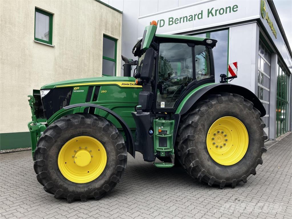 John Deere 6R 250 Traktoren