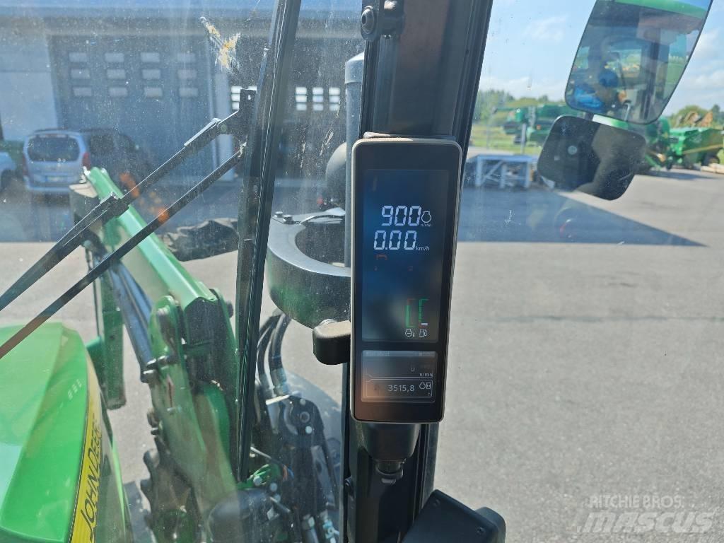 John Deere 5115 R Traktoren