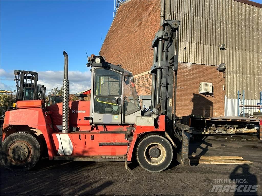 Kalmar DCE150-12 Diesel heftrucks