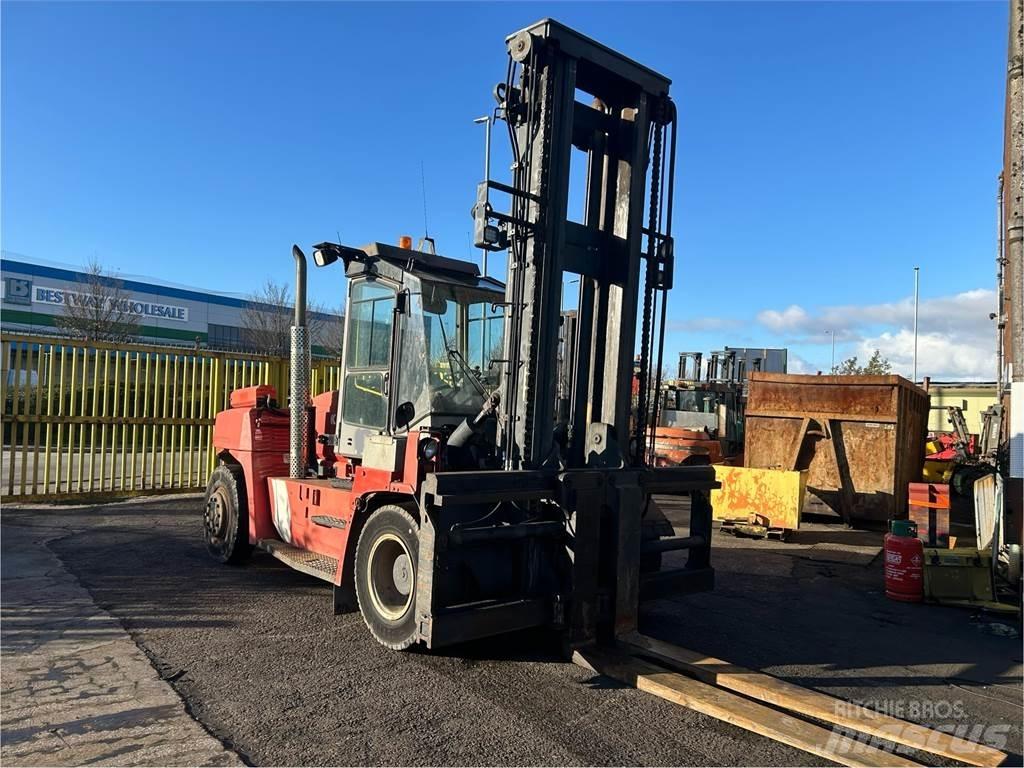 Kalmar DCE150-12 Diesel heftrucks
