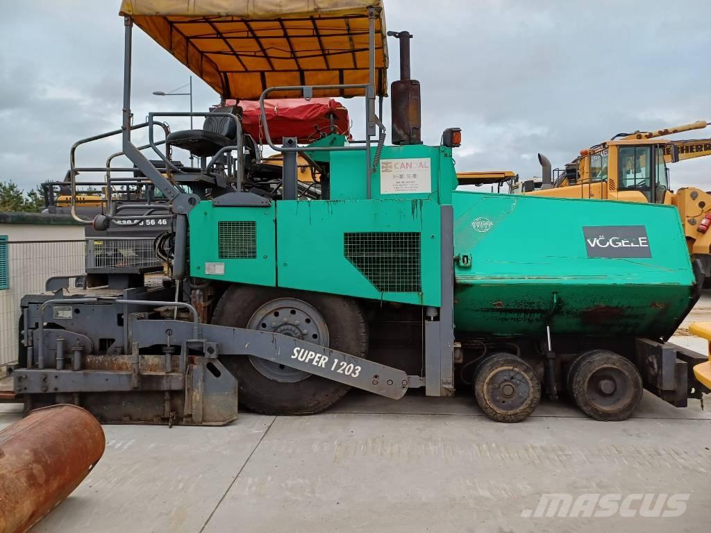 Vögele super 1302 Strassenfertiger