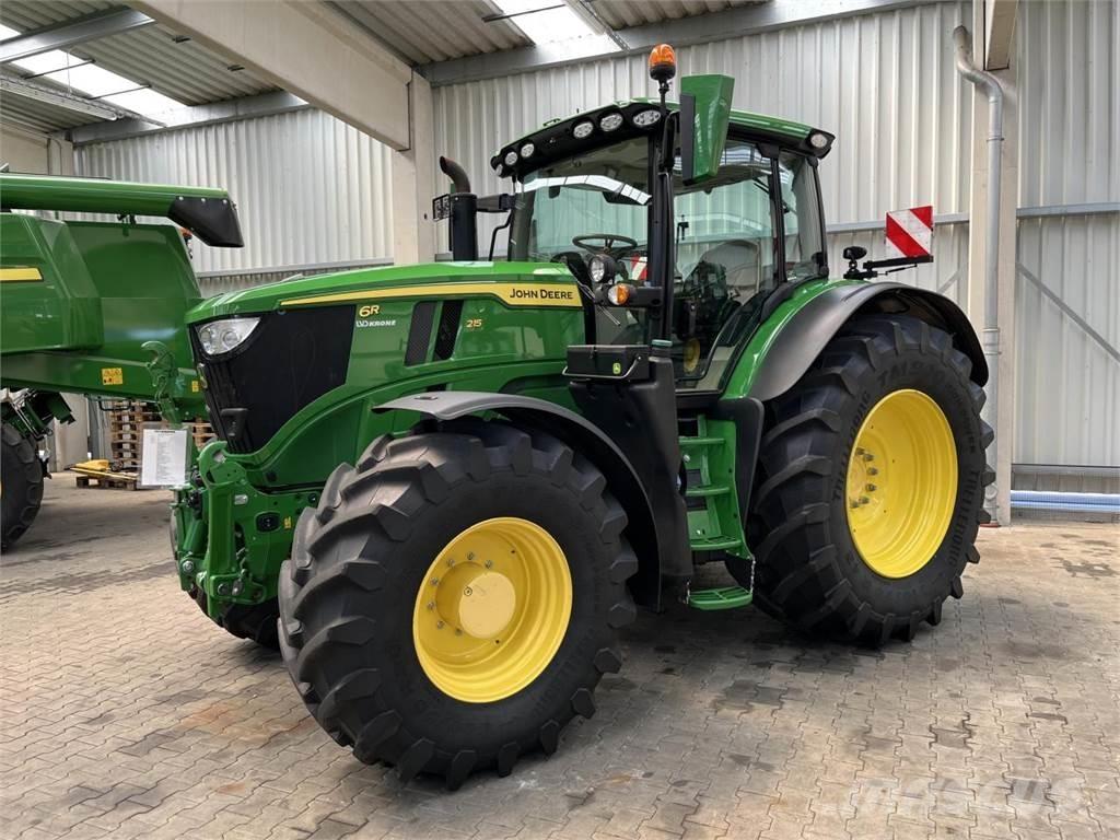 John Deere 6R 215 Traktoren