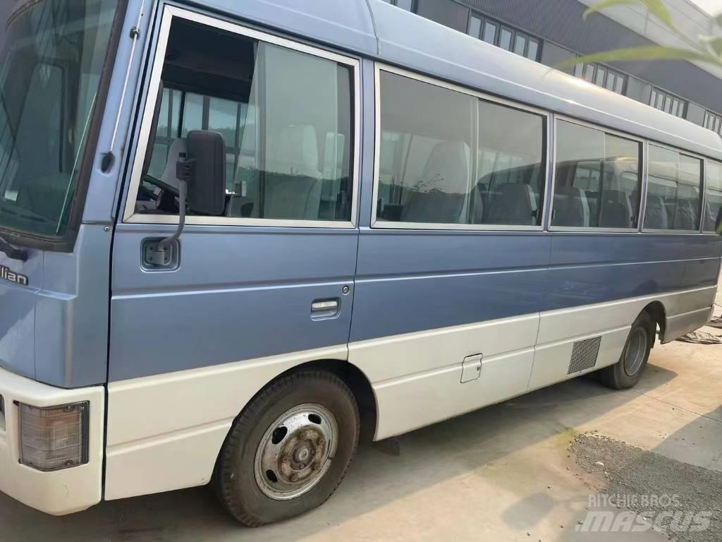 Nissan Civilian Überlandbusse
