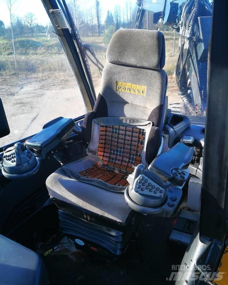 Ponsse Fox Harvester