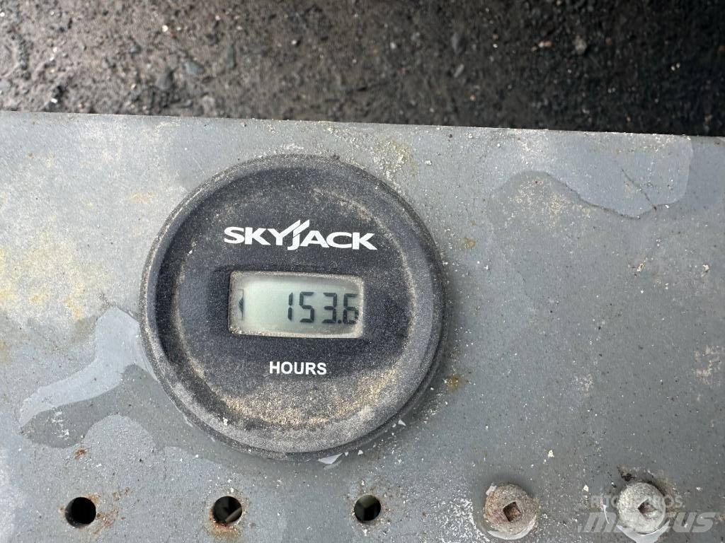 SkyJack SJ 3219 Scheren-Arbeitsbühnen