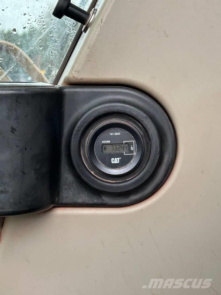 CAT 325 C LN Raupenbagger