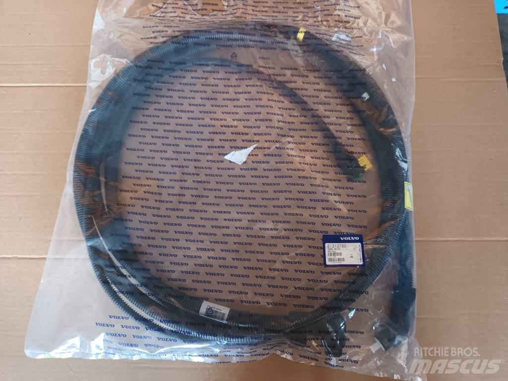Volvo HOSE 21313780 Hydraulik