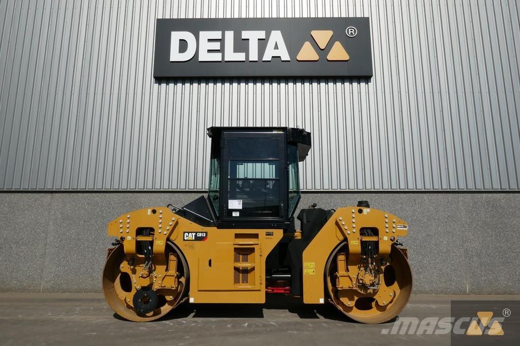 CAT CB13 Tandemwalzen