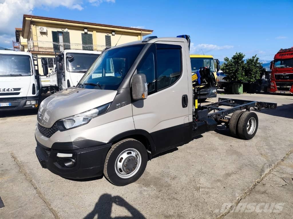Iveco Daily 35-130 Kranwagen