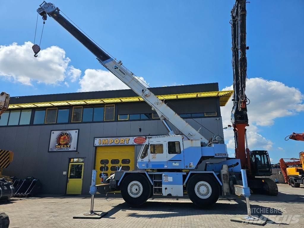 Tadano TR250E Kranen voor alle terreinen