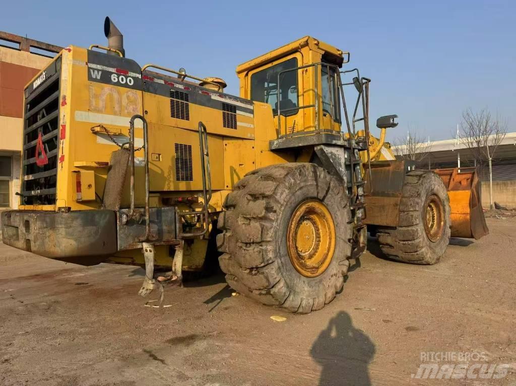 Komatsu WA 600-3 Radlader