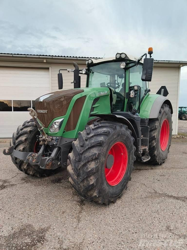 Fendt 828 Vario Traktoren