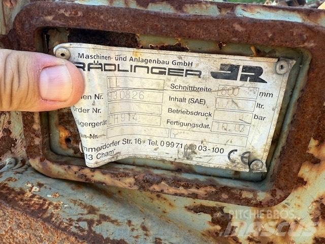 Liebherr R914 600 MM Tieflöffel