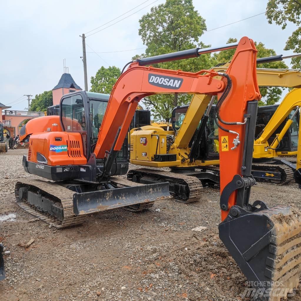 Doosan DX60 Minibagger < 7t
