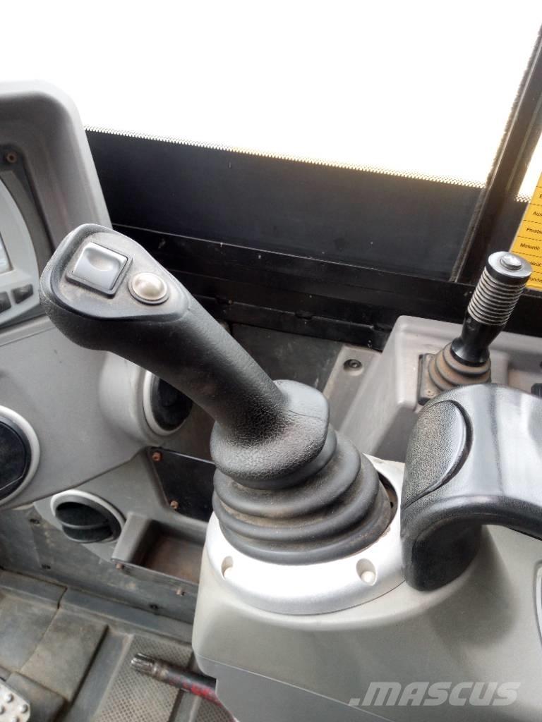 JCB 86 C-1 Midibagger  7t - 12t