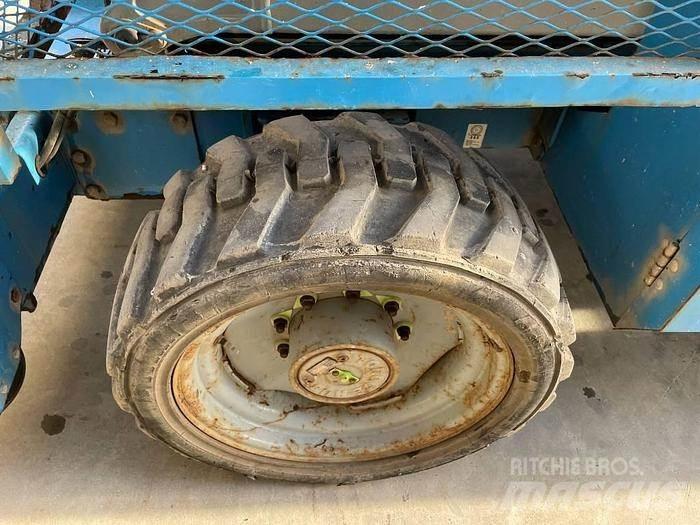 Genie GS4390RT Scheren-Arbeitsbühnen