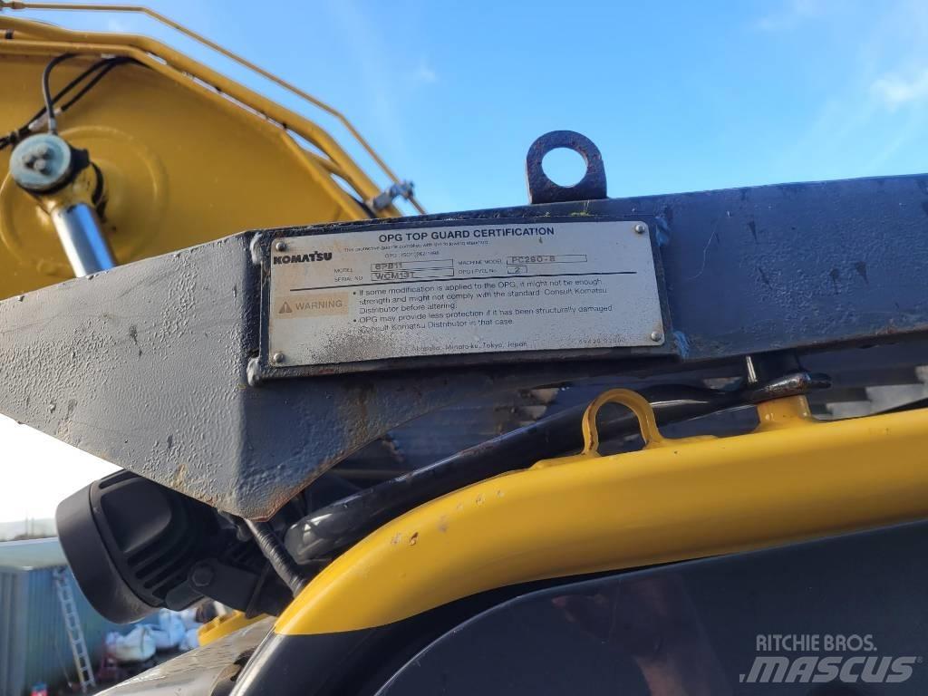 Komatsu PC 210 LC-11 Raupenbagger