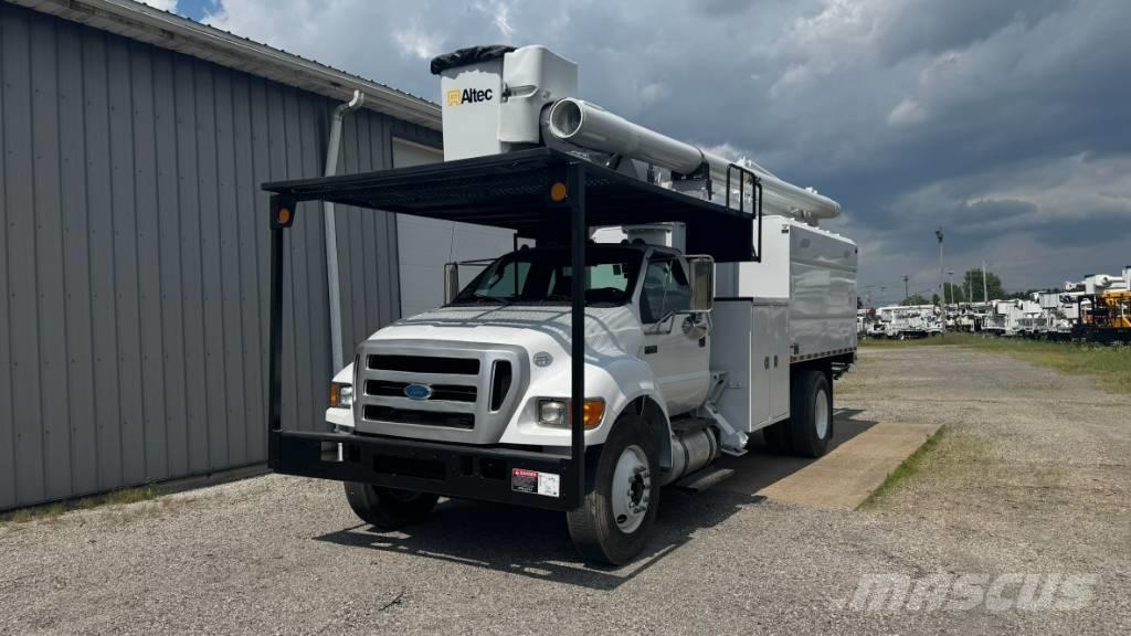 Altec LR V 56 LKW-Arbeitsbühnen
